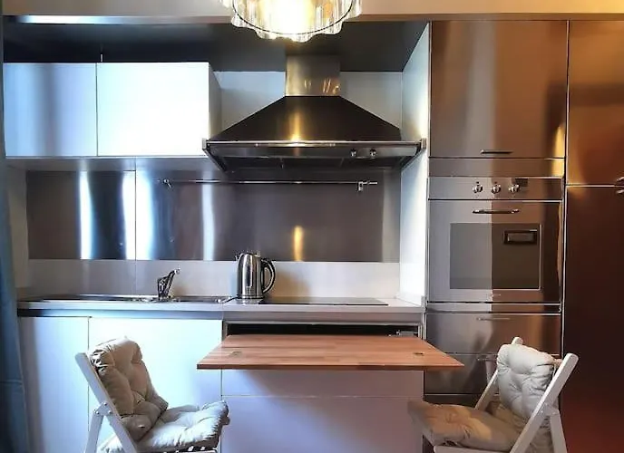 Metro Stop, Prada & Design 公寓 米兰