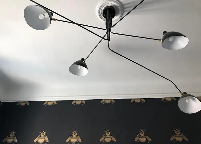 Lippi 42 Single Room's In With Garden Milán
