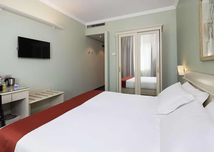 Western Major Hotel
