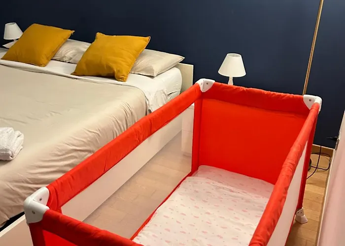 Chiara 34 - M4 Metro Blu Milan