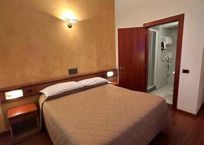 阿斯普罗蒙特酒店