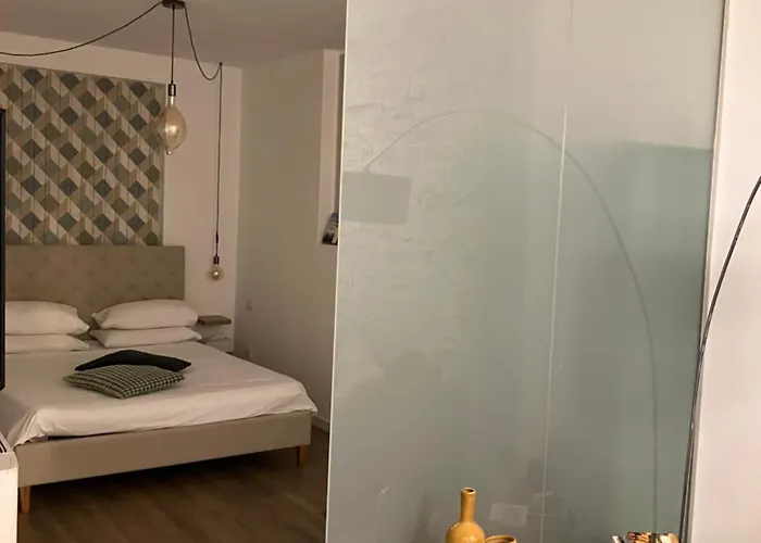 Spazio M&m Cellini 3 * Milánó