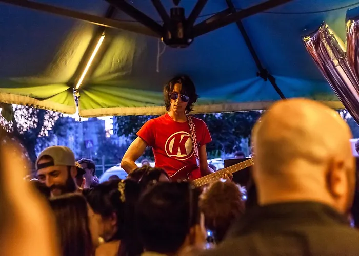 Madama & Bistrot Vandrarhem *