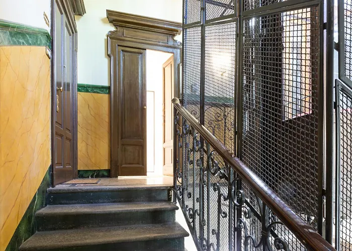 公寓 With Balcony - Collection