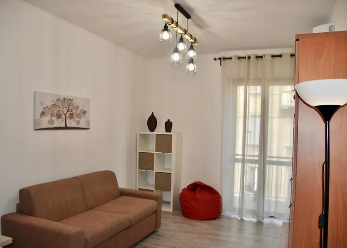 Apartment M.aurelio Red