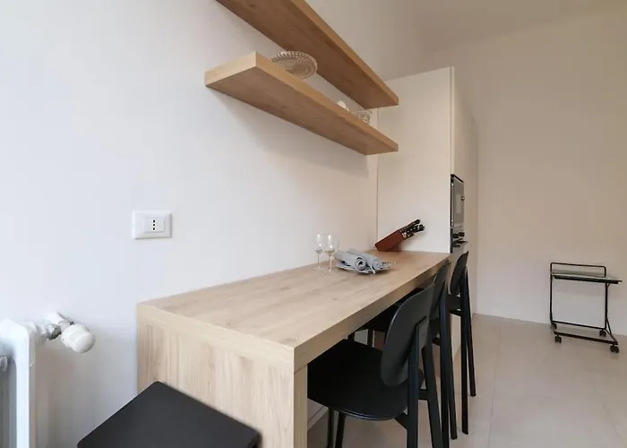 Apartment Contempora - Trilocale Podgora 10 *