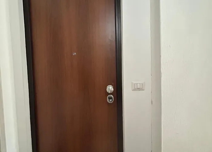 Mansarda Open Space Vicino Zona Isola Appartement *