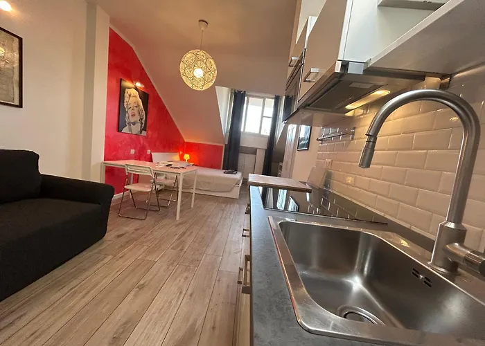 Appartement Mansarda Open Space Vicino Zona Isola Milaan