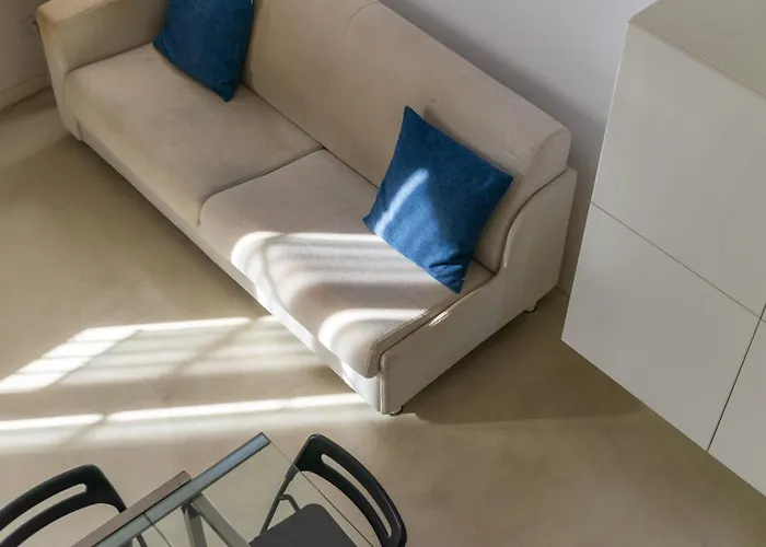 Loft Alessandro アパート *