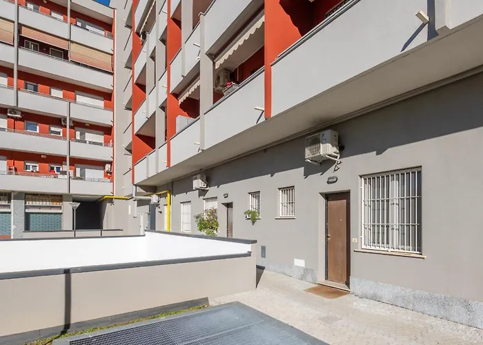 Loft Alessandro アパート