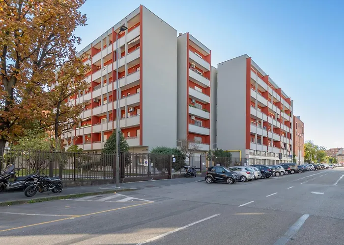 Loft Alessandro アパート *