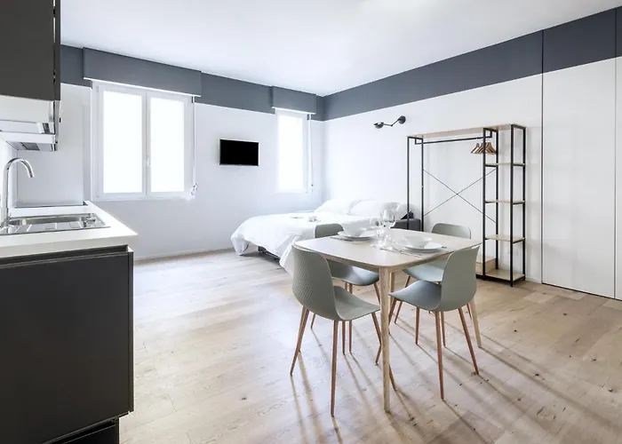 Easylife - - Kramer 13 C - Risorgimento Milano