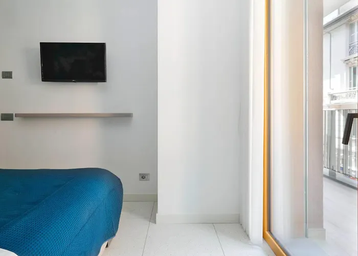 Luxury Con Terrazza, Palestra, Cowork & Box Privato Mailand