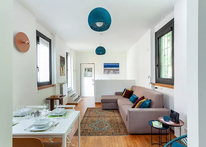 Duplex Luminoso In Zona Residenziale Apartament Mediolan
