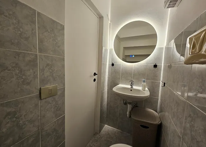 Exclusive Floor 2-bedroom Flat Apartmán