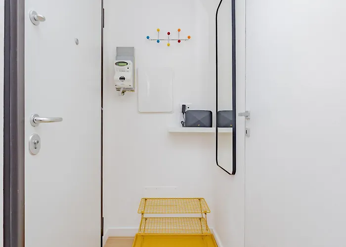 Modern Near Iulm&famagosta-ideal For Work *