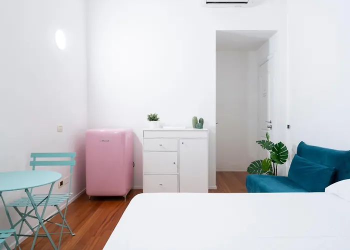 New! Lovely & Friendly In Center C Milan