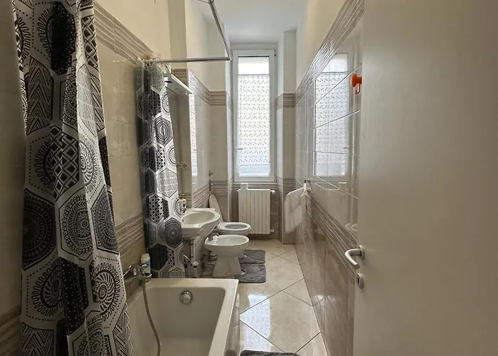George Luxury מילאנו