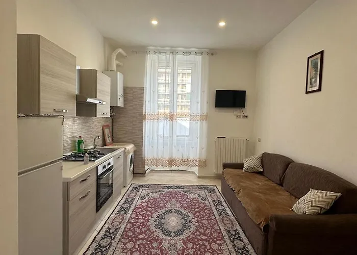 George Luxury * מילאנו