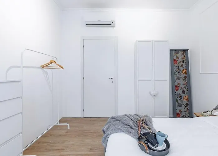 Host4u - Golfo Aranci, Beautiful In Apartman Milánó
