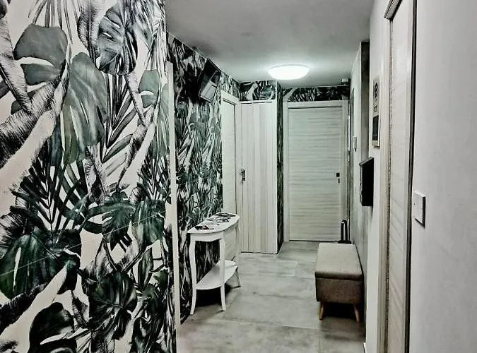 Casa Storica Piazza 5 Giornate בית הארחה
