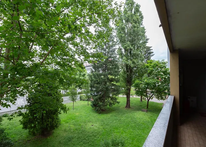 Easytopstay - San Siro Large Flat Apartment Milan