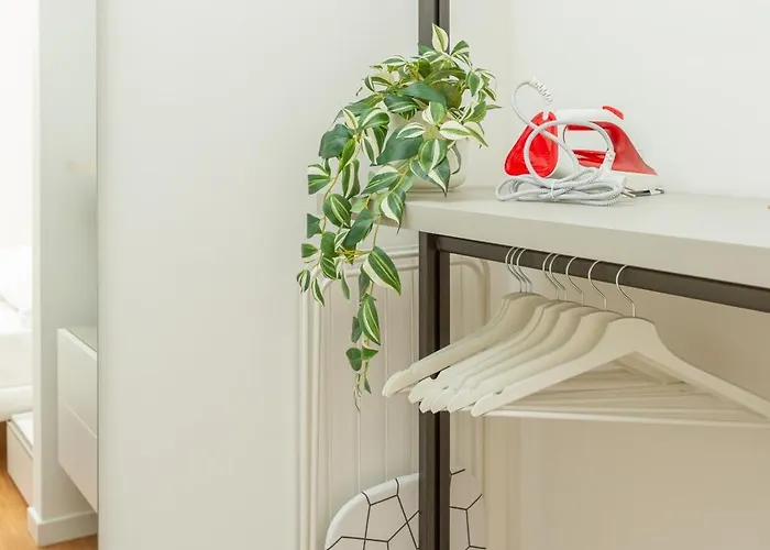 Exclusive Apartment - Next To The Metro * Milan