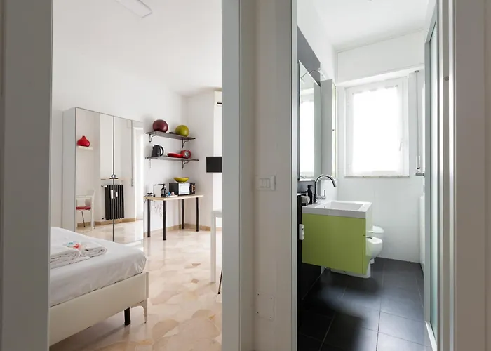 Apartman Lorenteggio-piazza Frattini Balcony Milánó