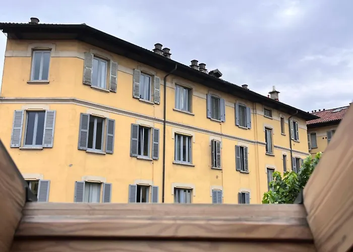 Bilocale Mansardato Farini
