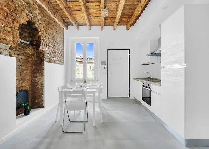 Mo92 Loreto- Duomo Bright *