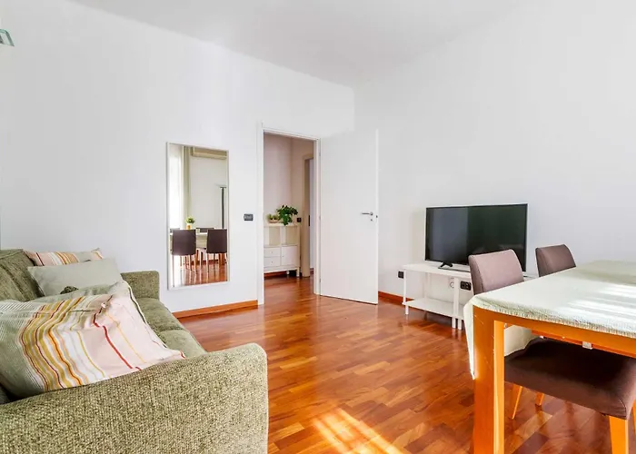 Luvi - Castiglioni Apartment *