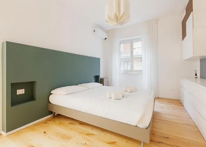 Brand New With Balcony Apartmán Milán