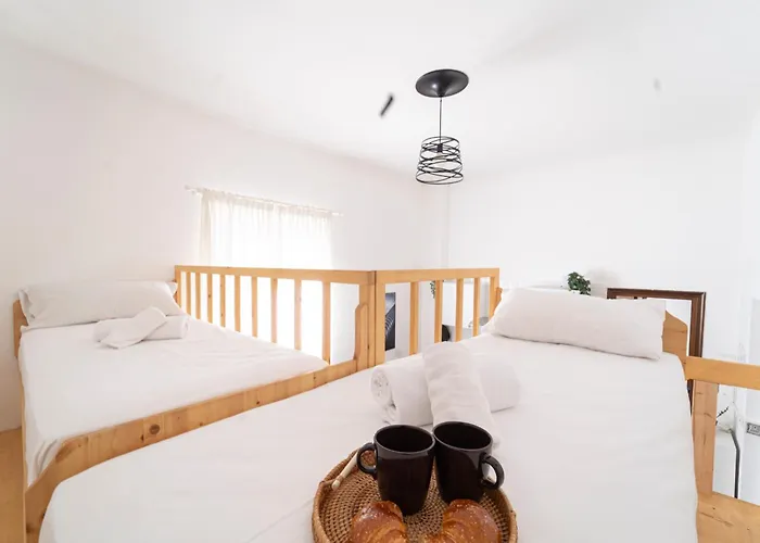 I Host - Pasteur 15-2 Apartment *