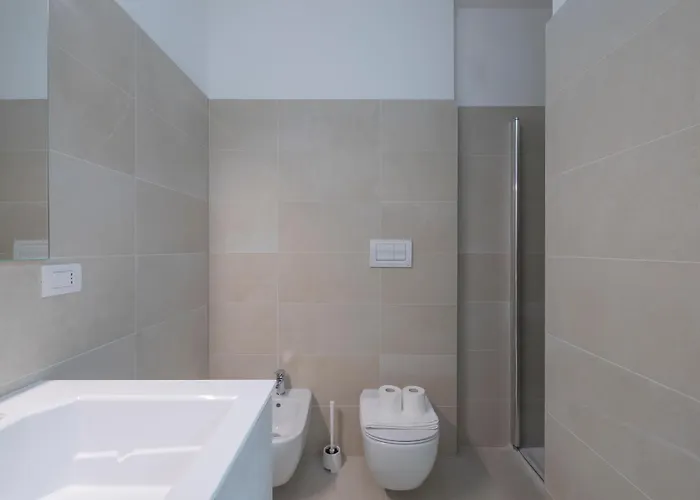 아파트 I Host - Binda 18 *