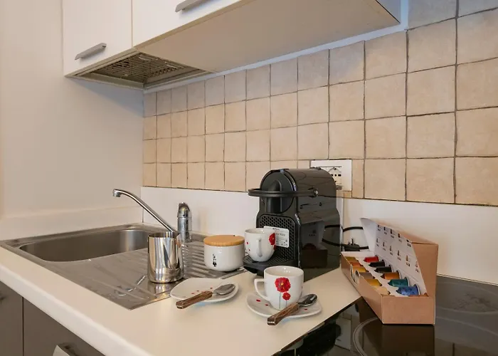 Youhosty - Bligny7 Bis * 밀라노