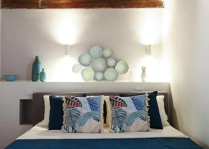 Casera Loft, Historic Courtyard In Navigli Apartment *