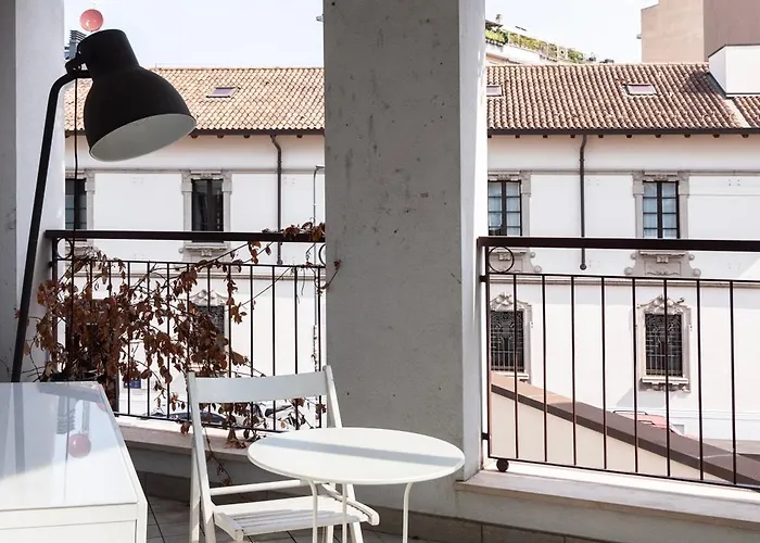 Isola District Terrace -youhosty Apartman