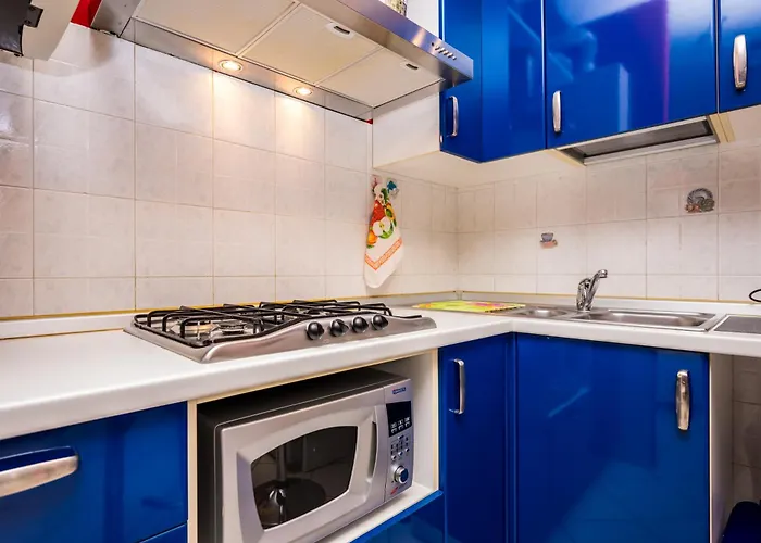 Cozy Rogoredo Next To The Metro And Train Station * Milan