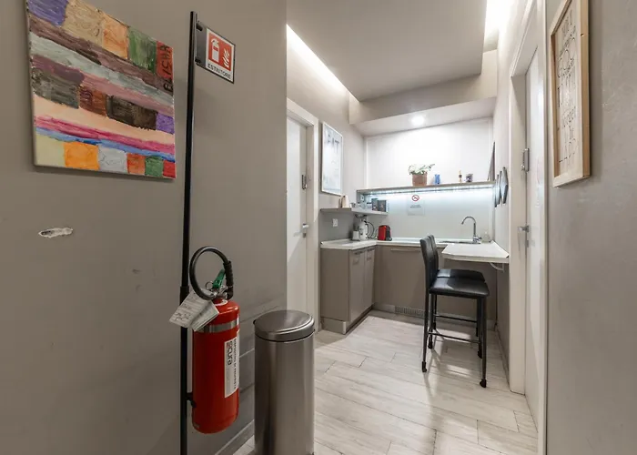 Chezromyk The Kosher Bed & Breakfast 3*