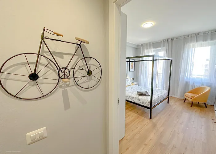Torre 24 - Luxury Naviglio 아파트 *