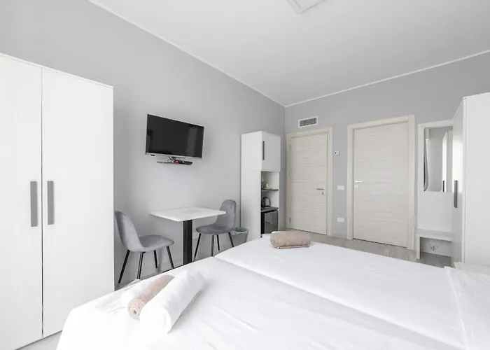 Chezromyk 2 The Kosher 3*