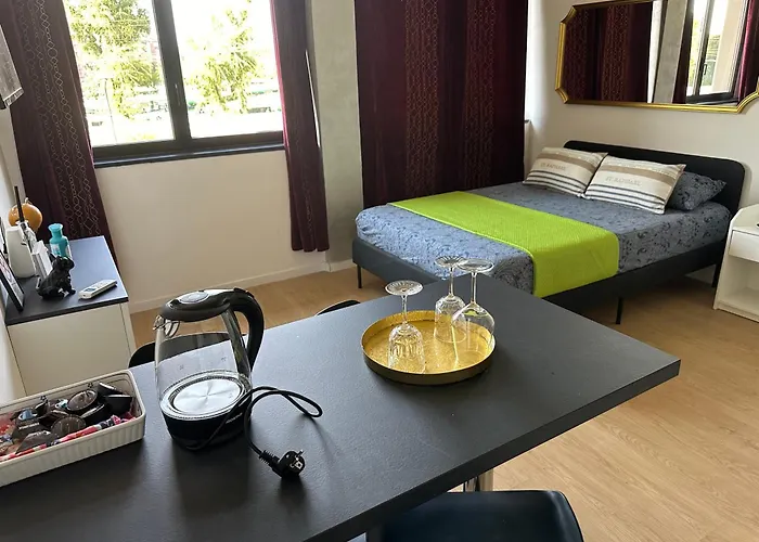 Stardust Padre Giuliani