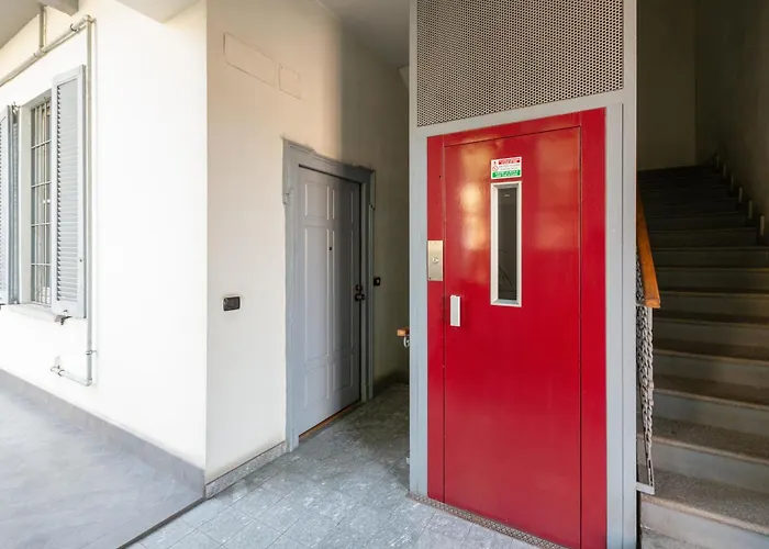 Appartement Guesthost - Garibaldi & Isola District Functional