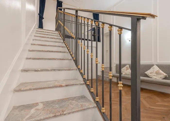 Duomo Smart 招待所