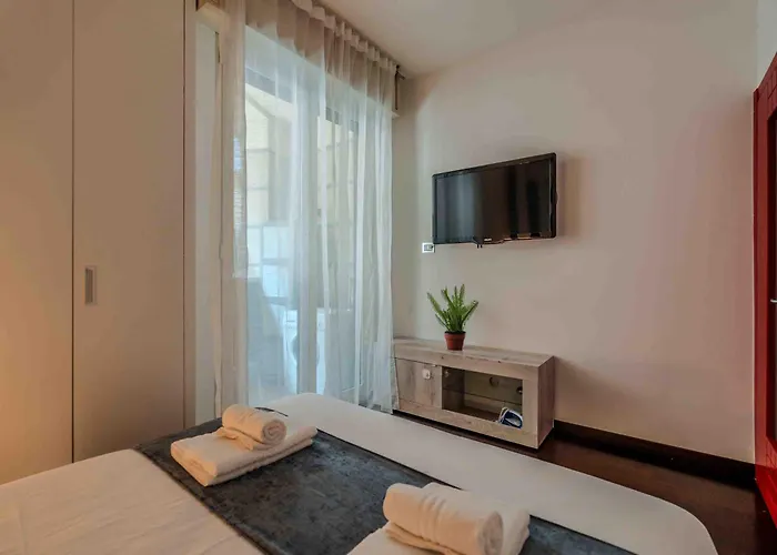 Lejlighed Loft Elegante In Centro In Zona Signorile - Davanti Metro Milano