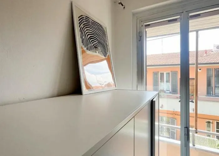 Small Flat * Милан