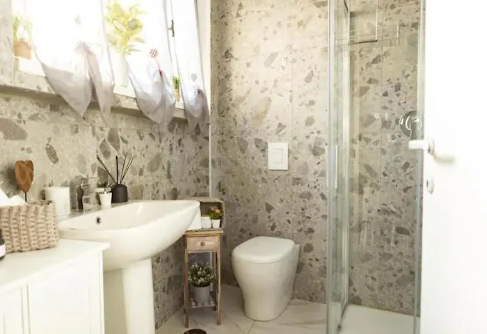 Behind Duomo 게스트하우스 밀라노