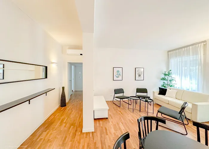 Ranzoni 21 - 15 Min Dal Duomo