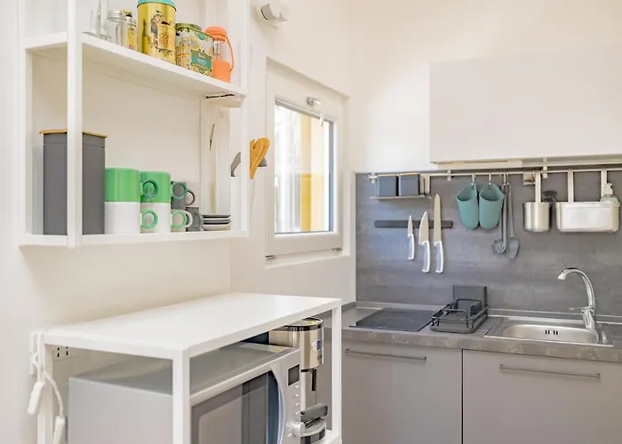 Modern Near Iulm&famagosta-ideal For Work *
