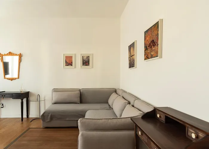 Youhosty - Soderini 25 Milan